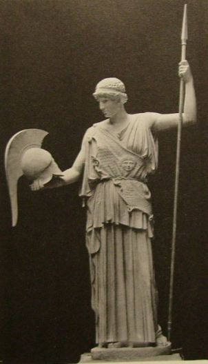 Athena Lemnia, essai de reconsitution de l'oeuvre de Phidias d'après Fürtwangler. Musée des moulages, université de Berlin. (Source Image : Bieber, 1977). 
